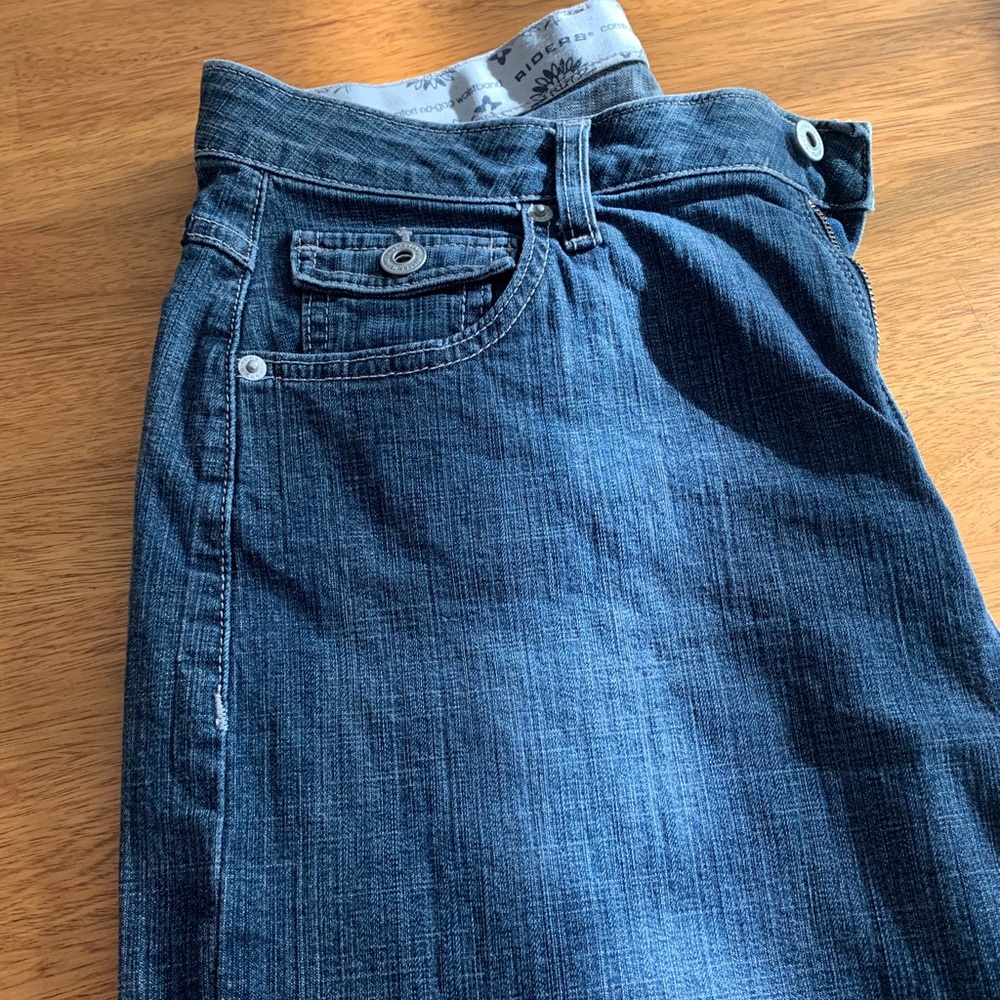 Woman’s Lee jeans sz14S